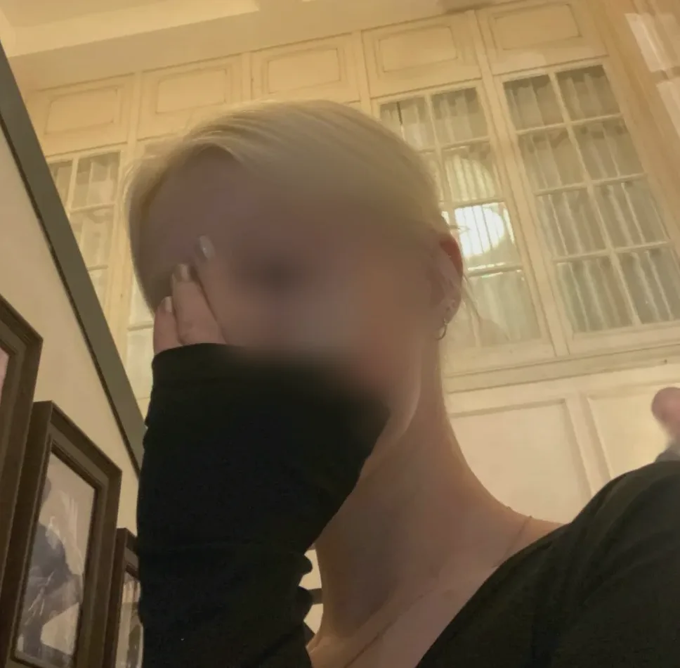 Aleksandra, 24