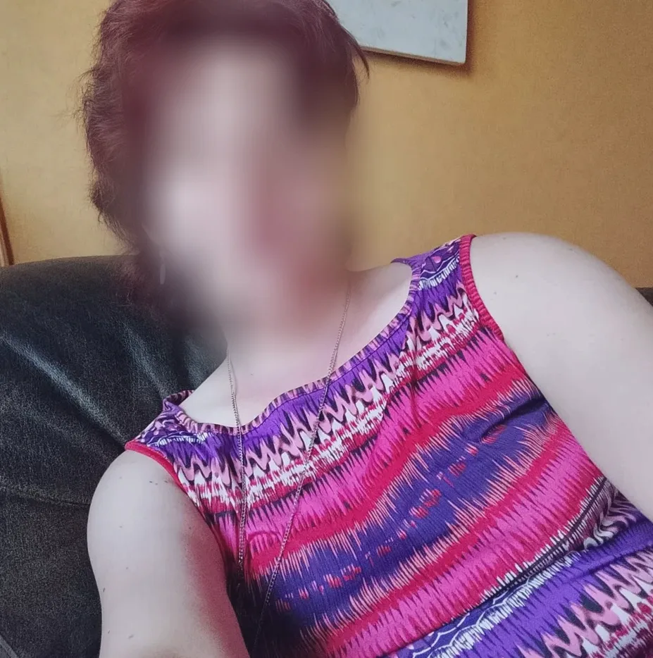 Ayesha, 35