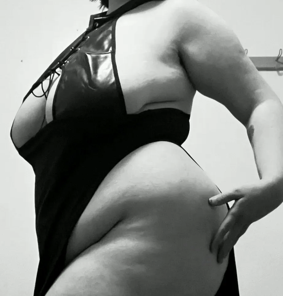 Jessica, 30