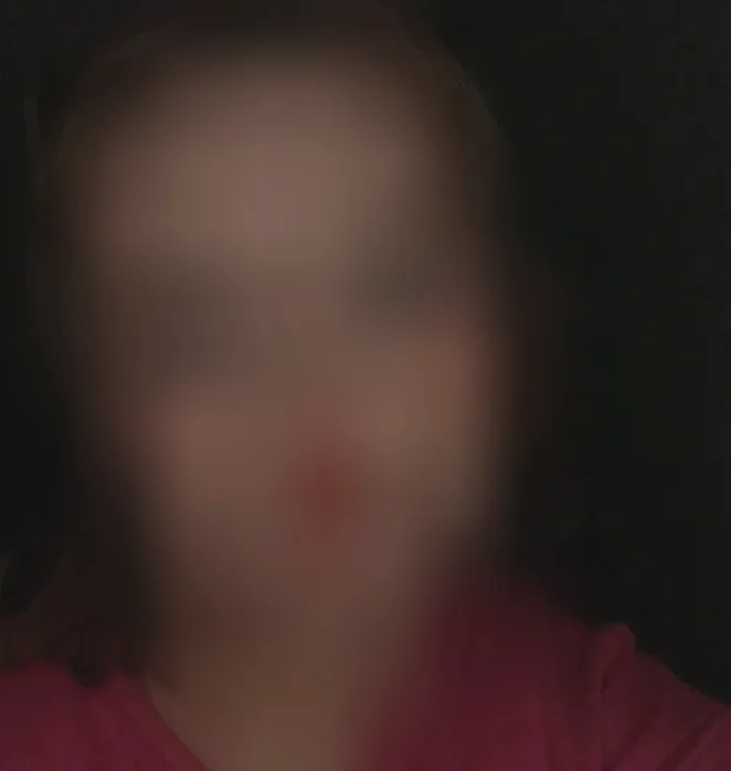Kayleigh, 21