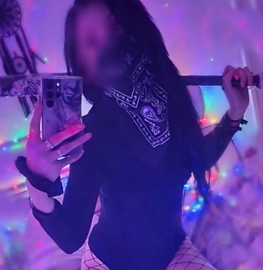 Orla, 28